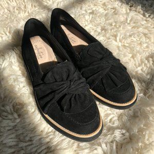 Black slip on clarks